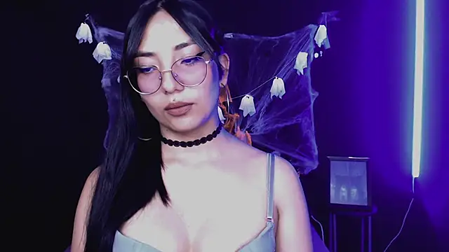 Violet_Vice Show in webcam