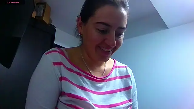dianne_balbwin Show in webcam