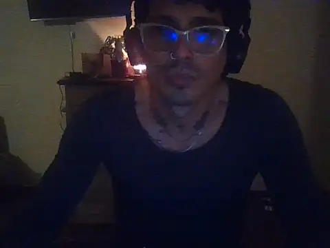 Latinboy666 Adlı Modelin Web Kamerası Şovu