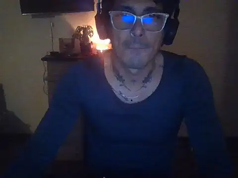 Latinboy666: вебкам-шоу