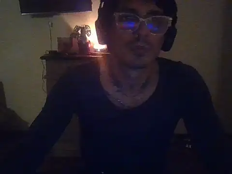 Вебкам-шоу Latinboy666