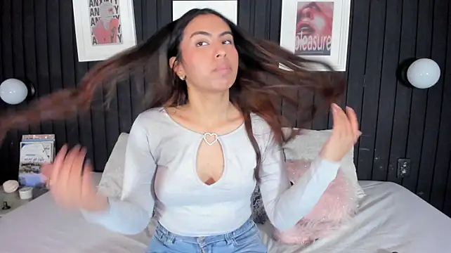 Czat XXX na żywo – Lilith_rossi_