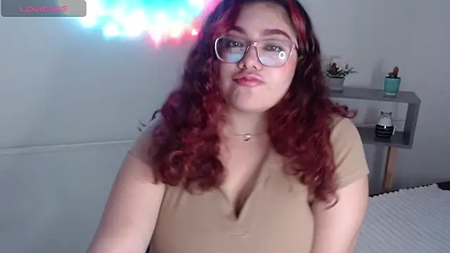 Raven_Rouges – webcam-show
