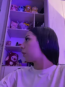 sofi_18's Live XXX Chat
