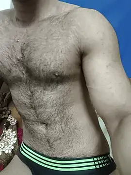 โชว์เว็บแคมของ muscularguywithbigcock