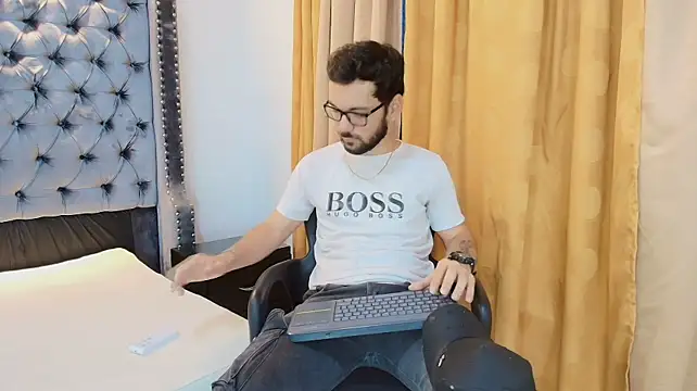 Show de webcam de MATHY_ROBERT2