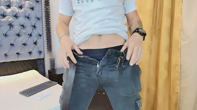 MATHY_ROBERT2's Webcam Show