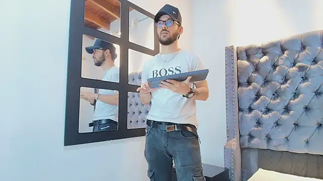 Вебкам-шоу MATHY_ROBERT2