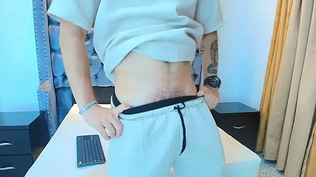MATHY_ROBERT2 Webcamshow