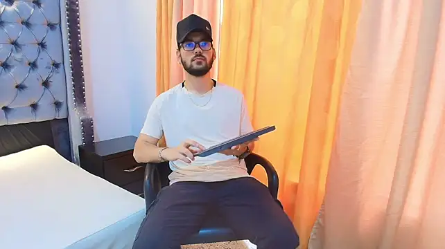 Вебкам-шоу MATHY_ROBERT2