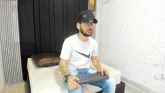 Show de MATHY_ROBERT2 na webcam
