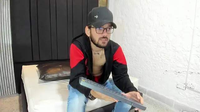 MATHY_ROBERT2's Webcam Show