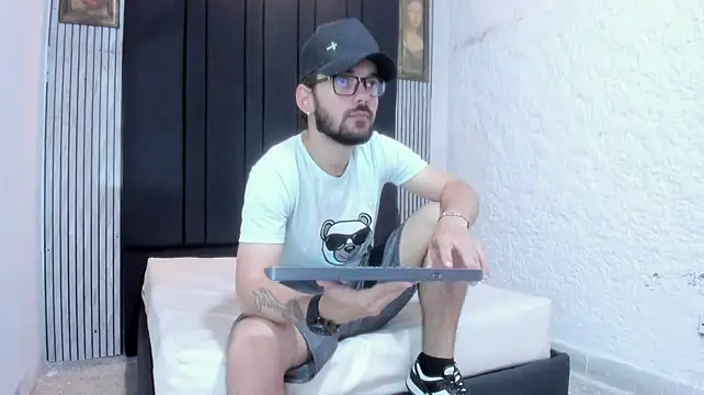 Show de MATHY_ROBERT2 na webcam