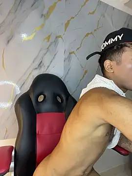 Show de NaimVoss na webcam
