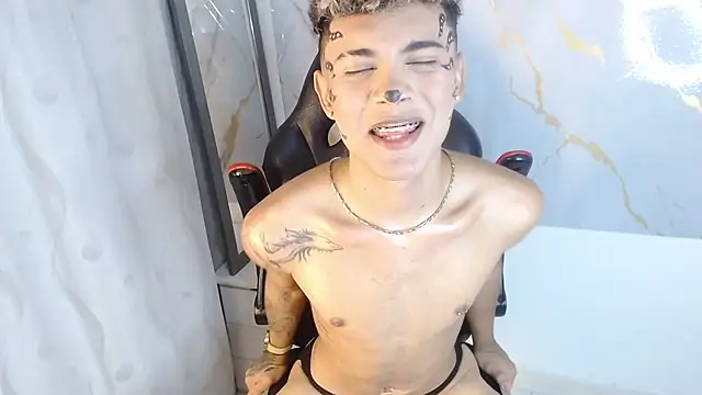 Show de NaimVoss na webcam