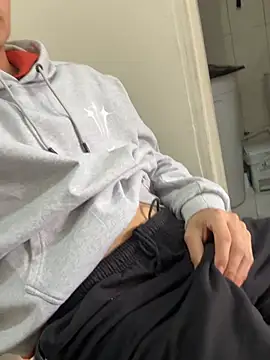 Santiago27x's Webcam Show