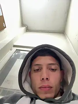 Santiago27x Webcamshow