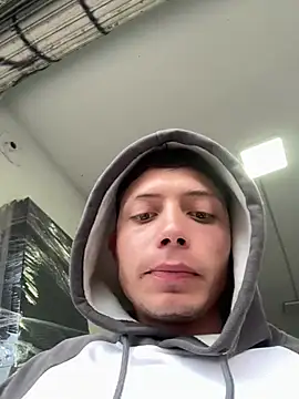 Santiago27x Webcamshow