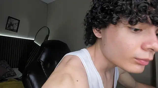 Noah_Gun_ Webcam-Show