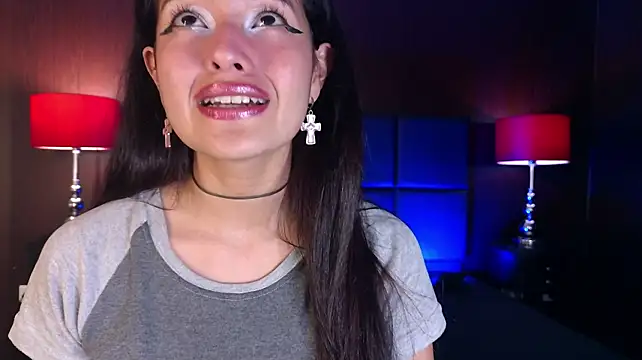Онлайн чат XXX MadiisonRosse