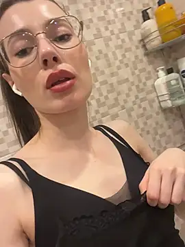 Вебкам-шоу Mia_meeow