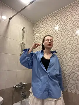 Mia_meeow Webcamshow