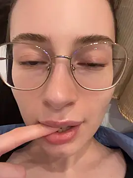 Mia_meeow Webcam-Show