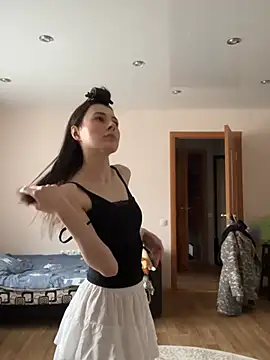 Mia_meeow – Kamerová šou