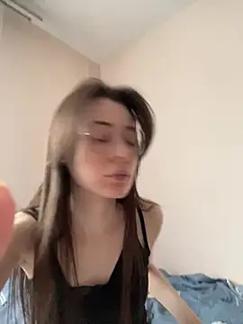 Webkamerová show Mia_meeow