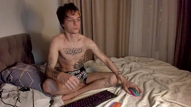 Shuddergate1 Webcam show