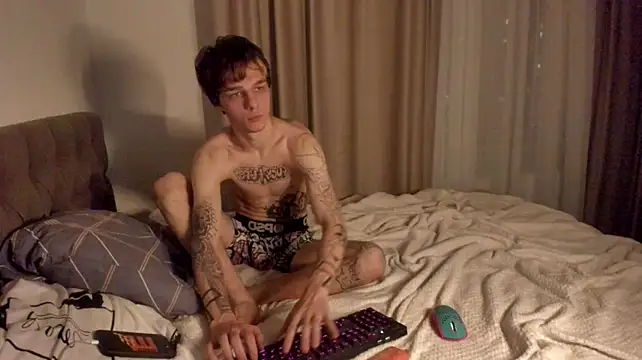 Shuddergate1's Webcam Show