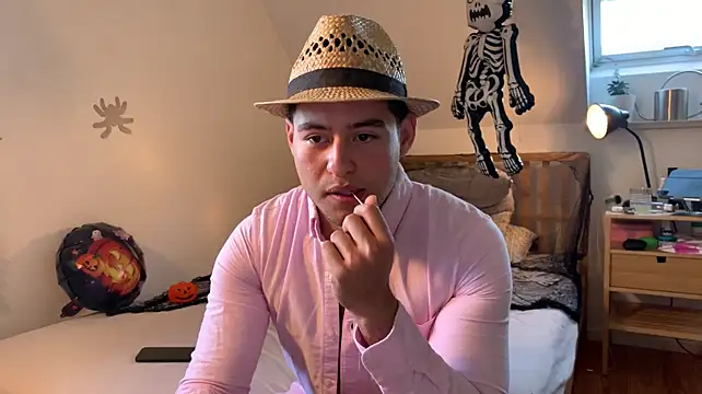 maxingold's Webcam Show