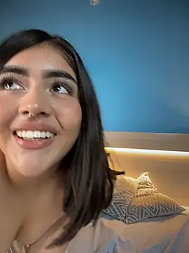 maddyroussebe's Live XXX Chat