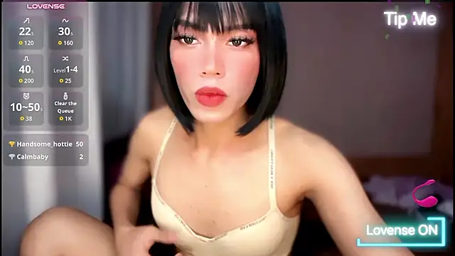 ForbiddenMommy Pertunjukan Webcam