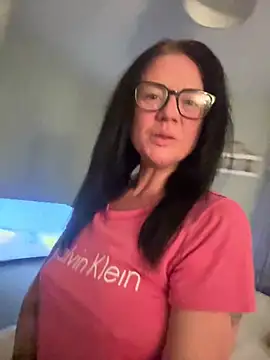 laurataylor13 Webcam Show