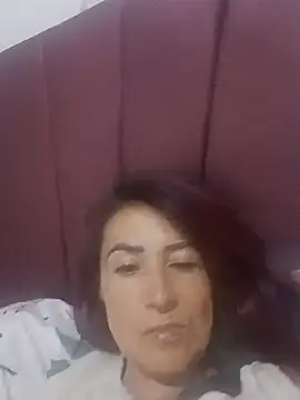 צ'אט XXX בשידור חי של Rouss_Castillo