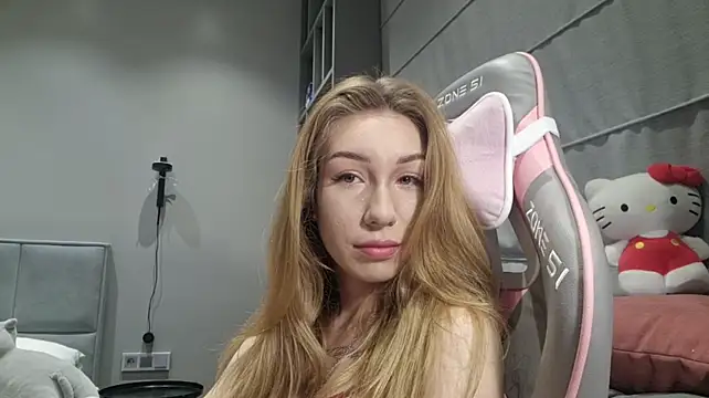 CarrieCrystaln Webbikameraesitys