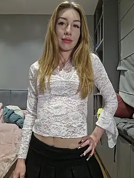 CarrieCrystal's Webcam Show