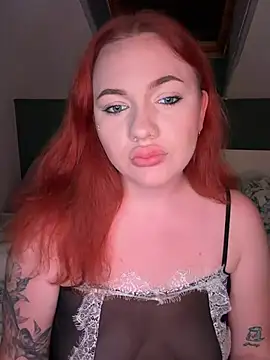 Odettluxy Webcam-Show