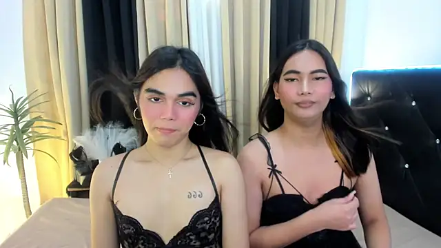 Olivia_Eleanor Pertunjukan Webcam