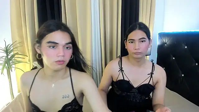 Olivia_Eleanor Шоу с уебкамера
