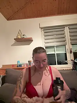 BadGirl-Energy Webcam-Show