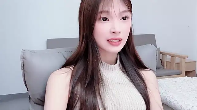 OuOrrre_ 网络视讯表演