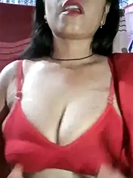 Ava_Ember_J1's Webcam Show