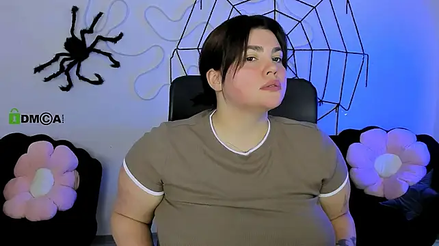 alma_lucky1's Webcam Show