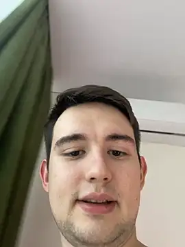 הופעת וובקאם של Vla_dick