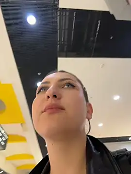 แชท XXX สดของ KatyVibes