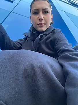 KatyVibes Chat XXX in diretta