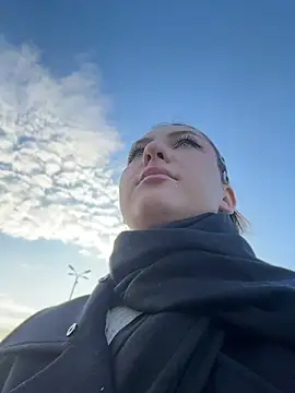 Chat +18 de KatyVibes ao vivo