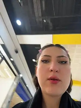 แชท XXX สดของ KatyVibes